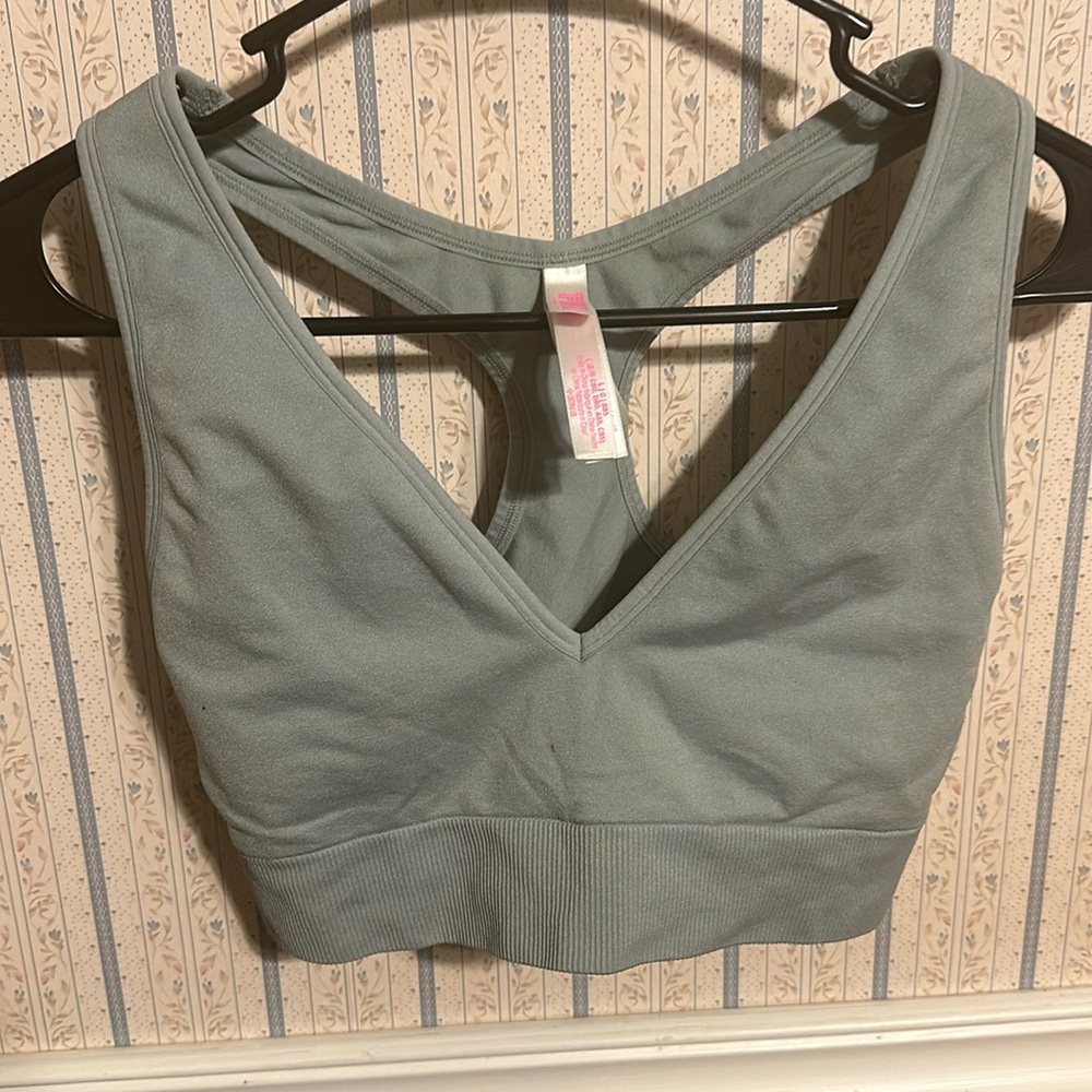 Pink Seamless Sports Bra